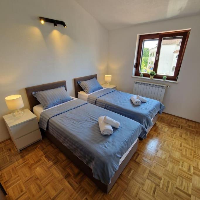 Villa Castanea - Kuca Za Odmor S Bazenom Kukci Εξωτερικό φωτογραφία
